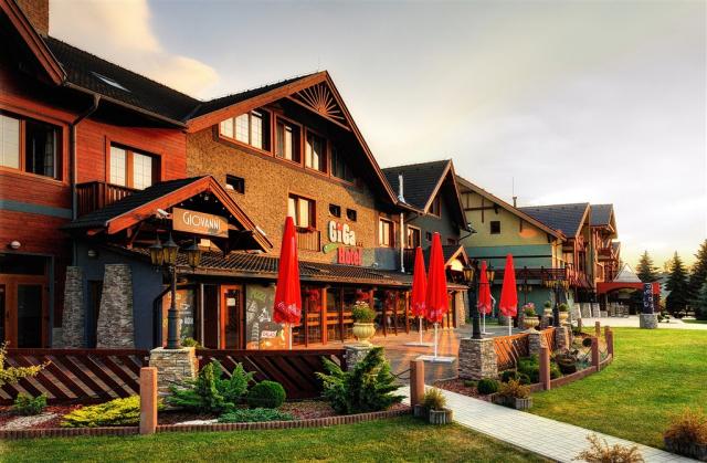 hotel-besenova-slovensko-besenova-hotel-giga.jpg
