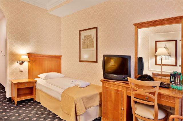 Spa-Hotel-Belvedere-Marianske-Lazne-Cesko-pokoj-jednoluzkovy (3