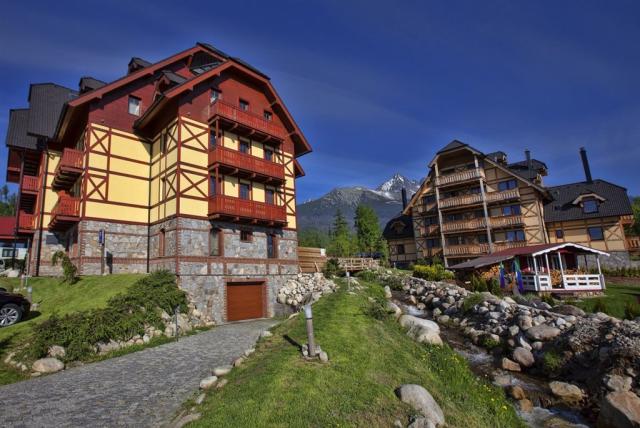 hotel-kukucka-slovensko-tatranska-lomnica-pohled-na-hotel (2).j