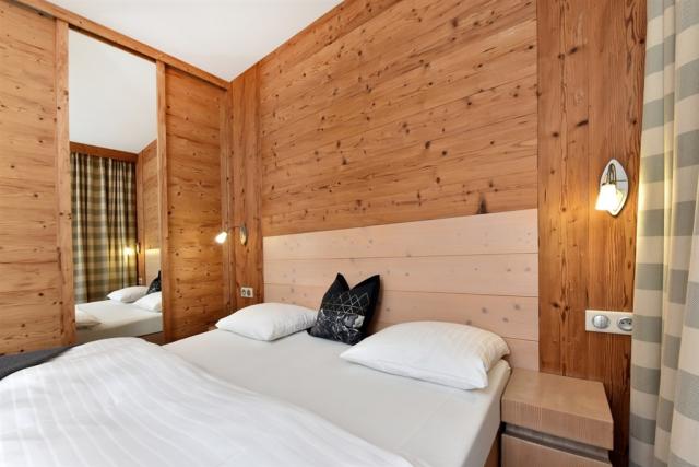 hotel-kukucka-slovensko-tatranska-lomnica-pokoj-lux-rezidence.j
