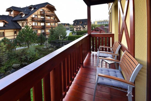 hotel-kukucka-slovensko-tatranska-lomnica-apartmán-balkon.jpg