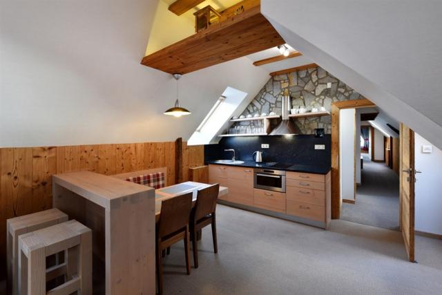 hotel-kukucka-slovensko-tatranska-lomnica-prezidentsky-apartman