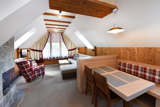 hotel-kukucka-slovensko-tatranska-lomnica-prezidentsky-apartman