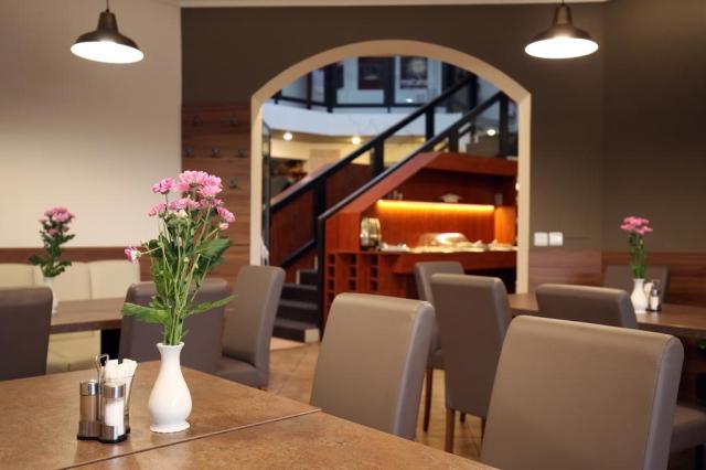 wellness-hotel-bohemia-frantiskovy-lazne-restaurace-16.jpg