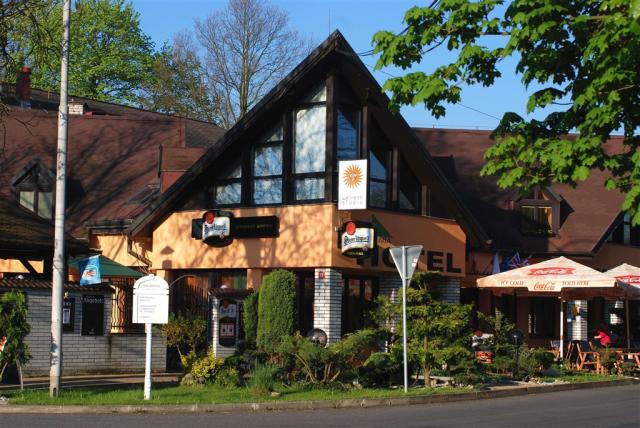 wellness-hotel-bohemia-frantiskovy-lazne-celkovy-pohled-leto-3.