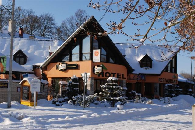 wellness-hotel-bohemia-frantiskovy-lazne-celkovy-pohled-zima-1.