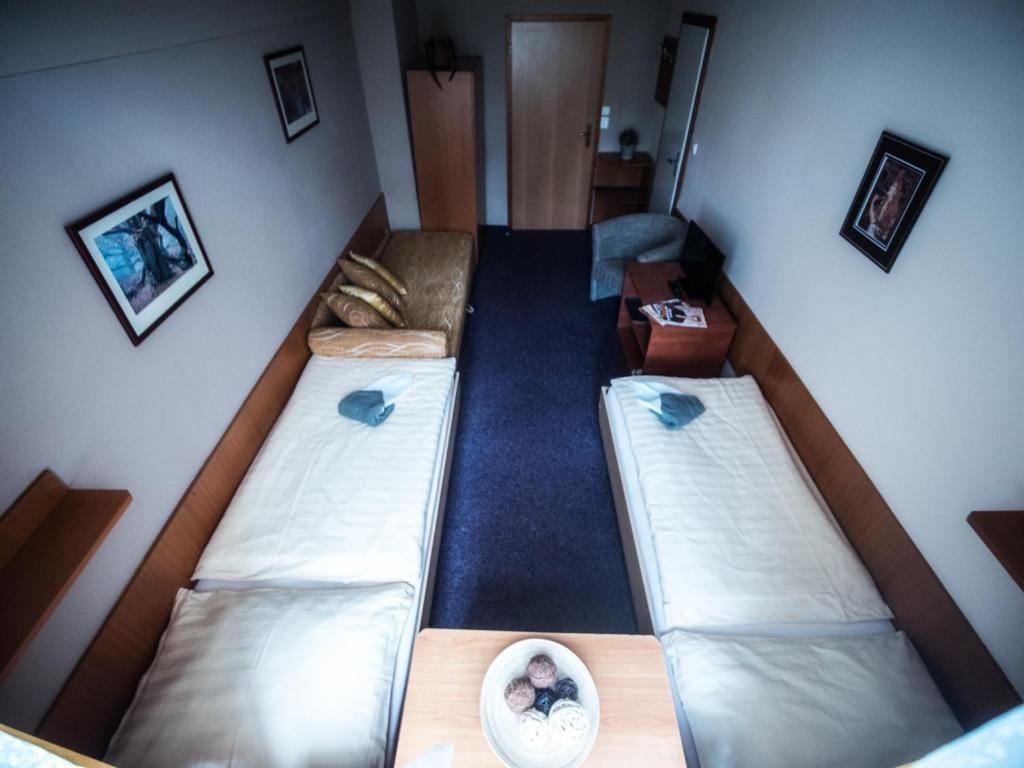 hotel-holzbecher-ceska-republika-ceska-skalice-dvouluzkovy-s-pr