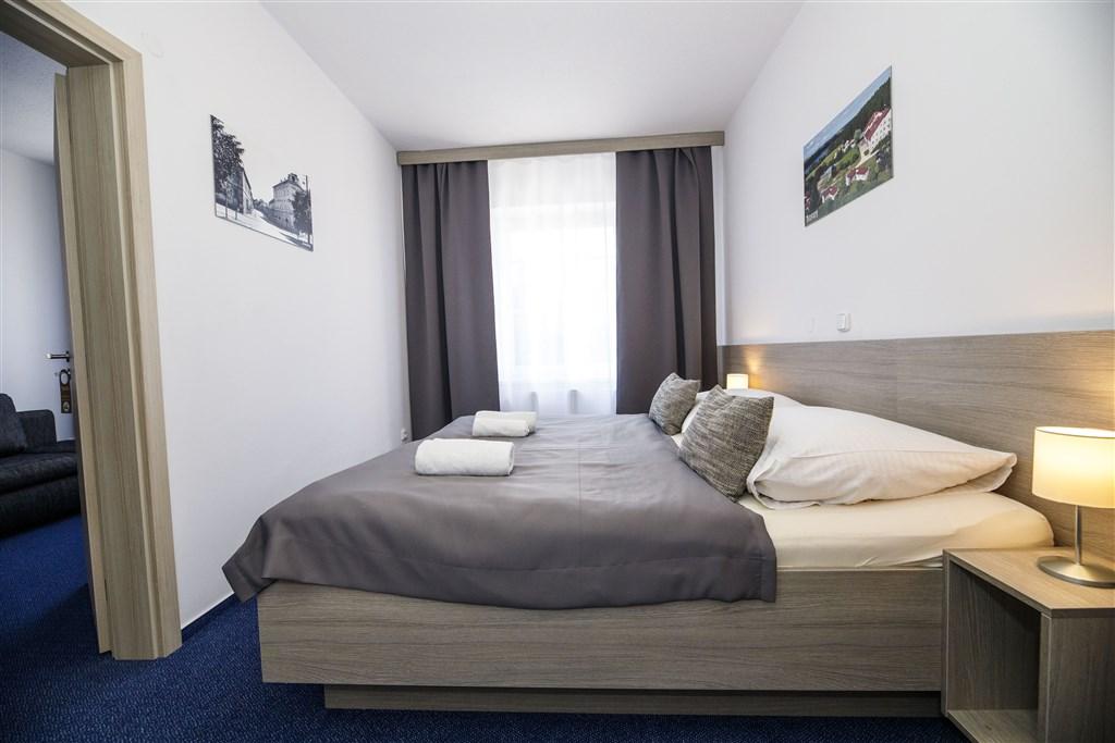 hotel-jesenice-ceska-republika-jesenice-suite (2).jpg