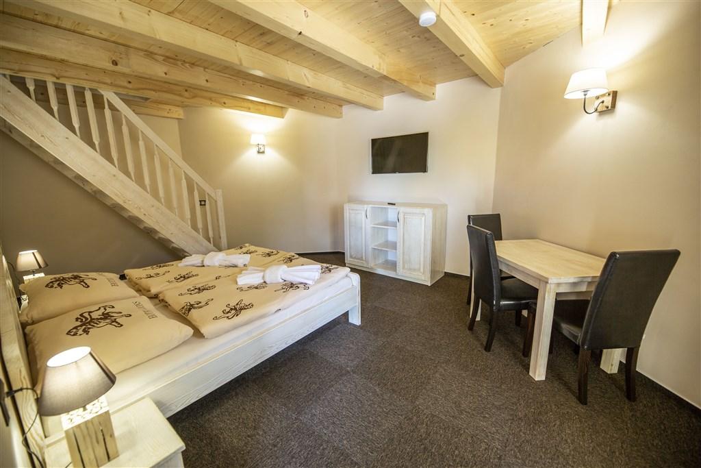 hotel-jesenice-ceska-republika-jesenice-ubytovani-smouli-houbic