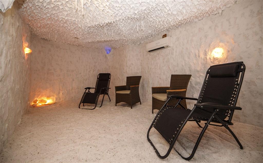 hotel-jesenice-ceska-republika-jesenice-wellness-solna-jeskyne.