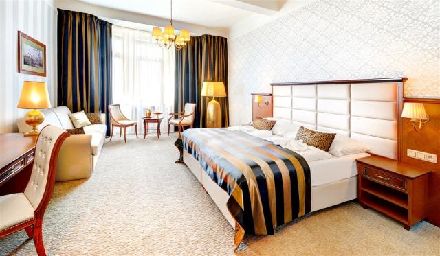 grandhotel-praha-slovensko-tatranska-lomnica-pohled-na-pokoj-st