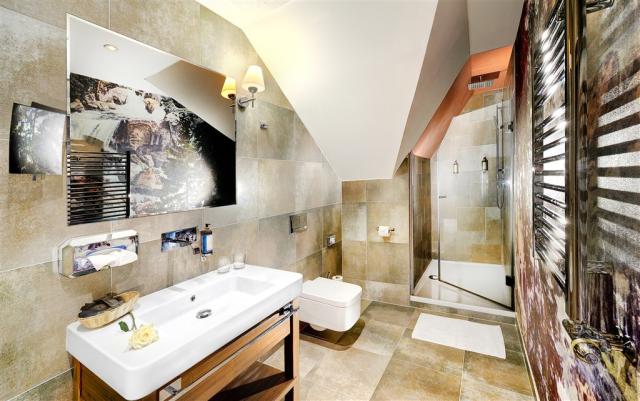 grandhotel-praha-slovensko-tatranska-lomnica-koupelna.jpg