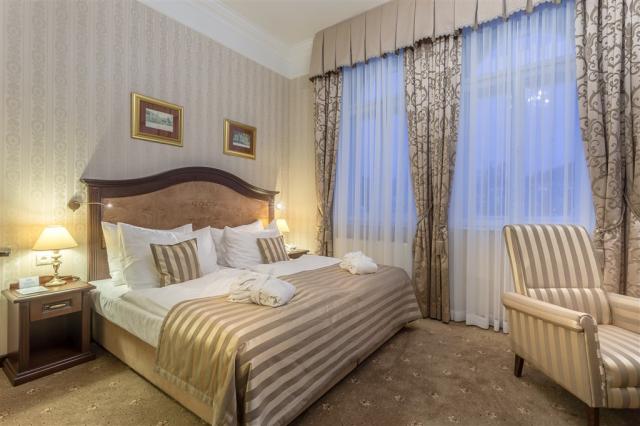 hotel-nove-lazne-ceska-republika-marianske-lazne-pokoj-suite-pa