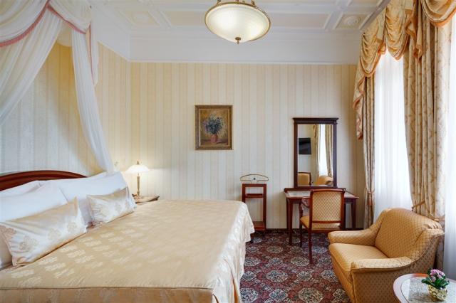 hotel-nove-lazne-ceska-republika-marianske-lazne-apartman-royal