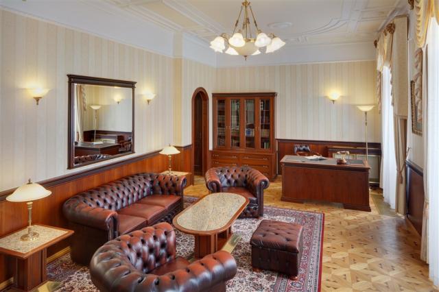 hotel-nove-lazne-ceska-republika-marianske-lazne-apartman-royal