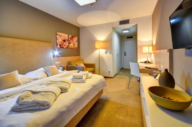 wellness_hotel_pohoda_luhacovice_pokoj4.jpg