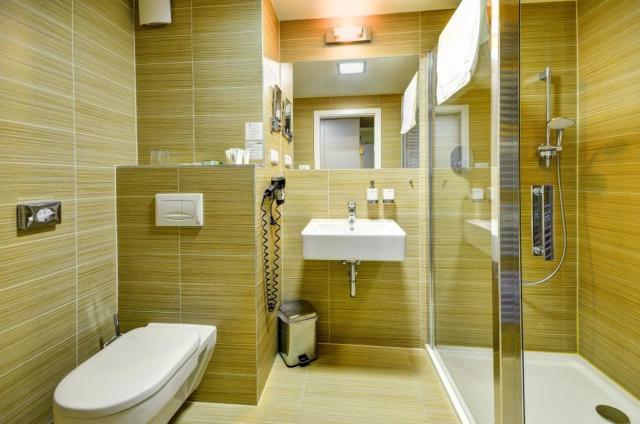 wellness_hotel_pohoda_luhacovice_koupelna2.jpg