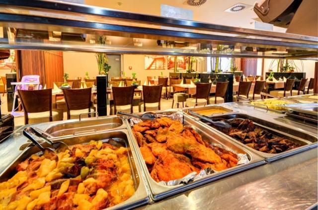 wellness_hotel_pohoda_luhacovice_restaurace2.jpg