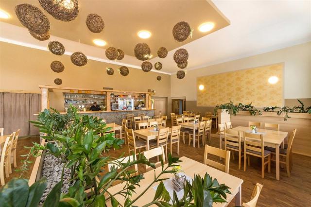 hotel-racek-cerna-v-posumavi-stravovani (11).jpg