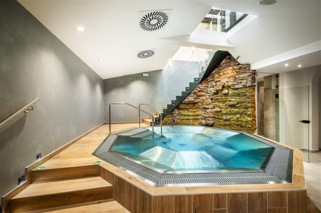 trebon_hotel_wellness_and_spa_hvezda (21).jpg
