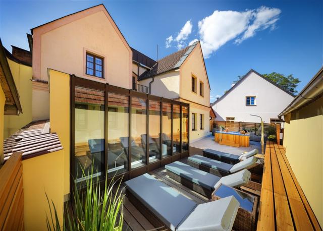 trebon_hotel_wellness_and_spa_hvezda (4).jpg