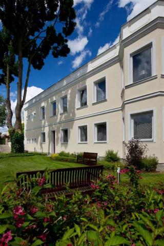 hotel-reza-ceska-republika-frantiskovy-lazne-pohled-na-hotel (2