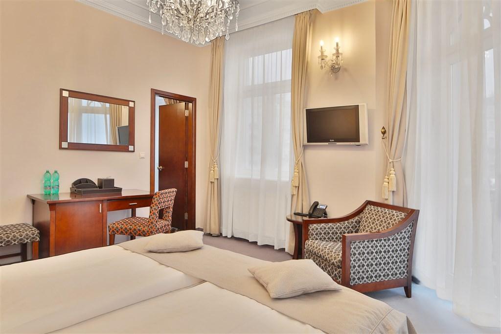 Spa-Hotel-Sun-Marianske-Lazne-Cesko-pokoj-superior (4).jpg