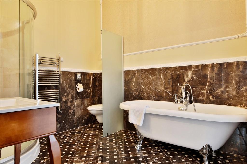 Spa-Hotel-Sun-Marianske-Lazne-Cesko-pokoj-superior (3).jpg