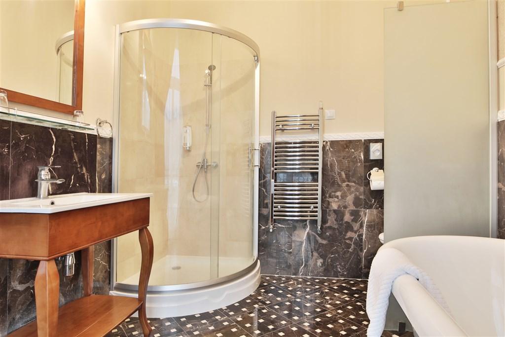Spa-Hotel-Sun-Marianske-Lazne-Cesko-pokoj-superior.jpg