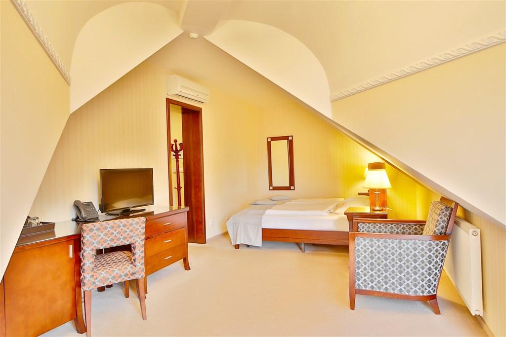 Spa-Hotel-Sun-Marianske-Lazne-Cesko-pokoj-standard-dvouluzkovy