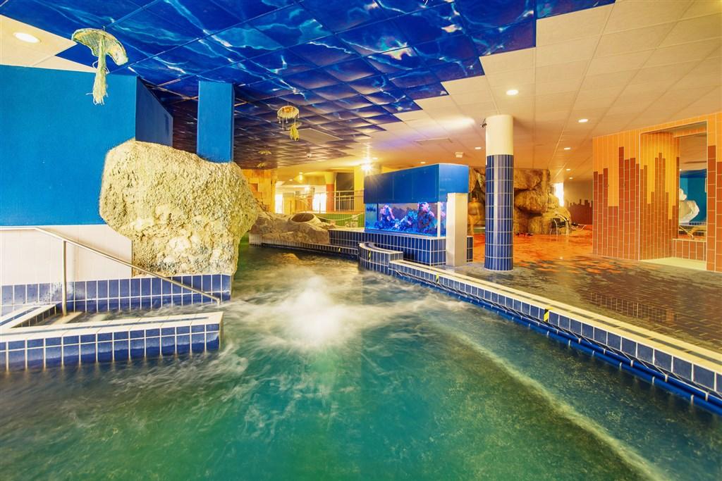 hotel-hungarospa-thermal-hajduszoboszlo-aquapalace 2.jpg