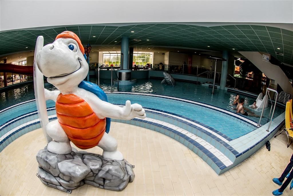 hotel-hungarospa-thermal-hajduszoboszlo-aquapalace-cast-pro-det