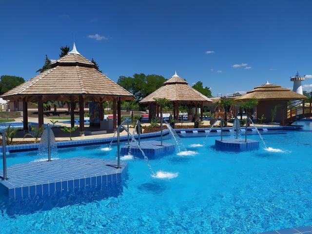 hotel-hungarospa-thermal-hajduszoboszlo-premium-zona-bar.jpg