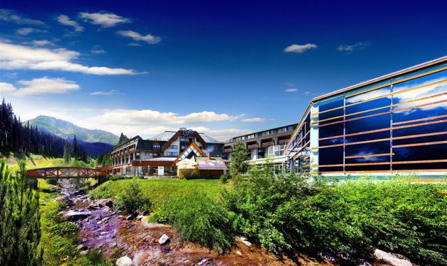 hotel-grand-slovensko-jasna-exterier-hotelu.jpg