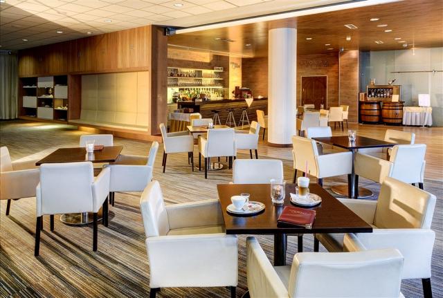 hotel-grand-slovensko-jasna-bar.jpg