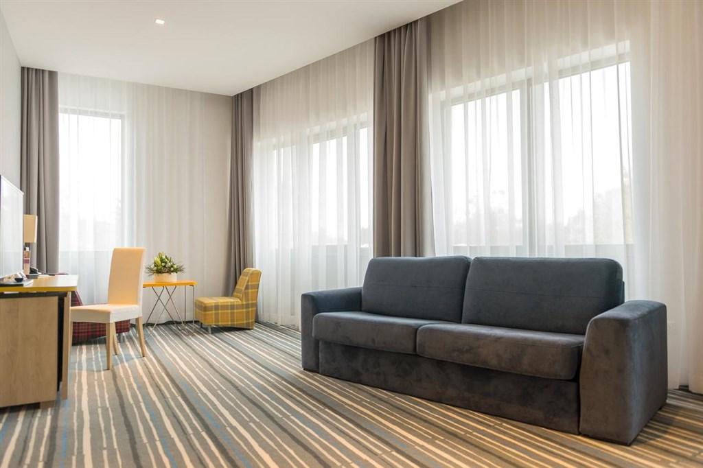 hotel-park-inn-sarvar-sv09-vybaveni-pokoje2.jpg
