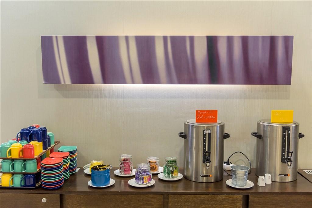 hotel-park-inn-sarvar-sv09-nabidka-teplych-napoju.jpg