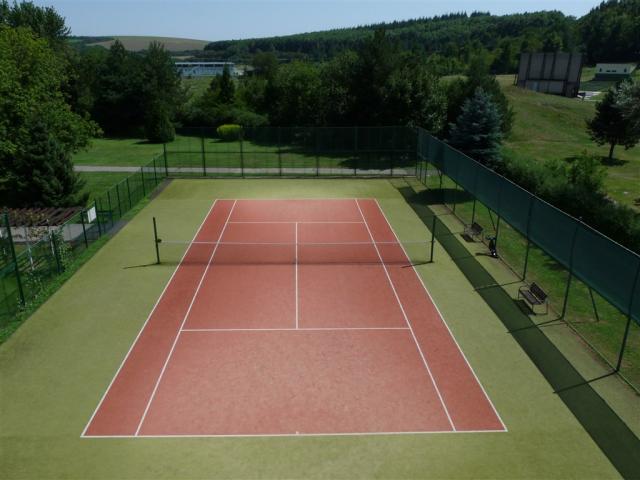 slovensko-dudince-hotel-diamant-aktivity-tenis.jpg
