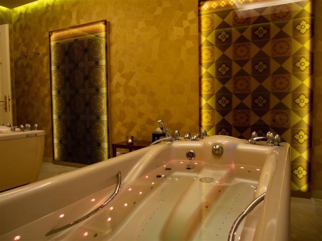 royal-palace-slovensko-turcianske-teplice-spa-procedury (9).jpg