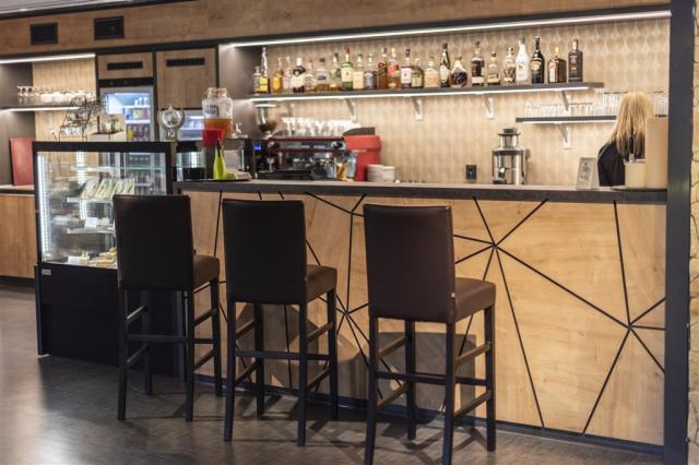 wellness-hotel-babylon-lobby-bar.jpg