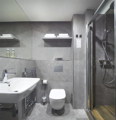 orea-resort-devet-skal-milovy-pokoj-deluxe-koupelna-1.JPG