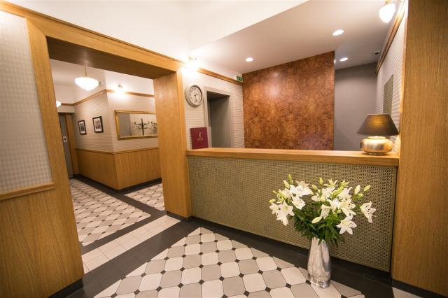 hotel-golfi-cesko-podebrady-recepce-2.jpg