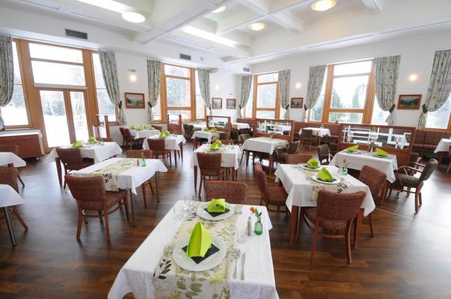 wellness-hotel-energetic-roznov-pod-radhostem-jidelna.jpg