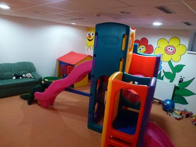 hotel-Energetic-Roznov-insideplayground.jpg