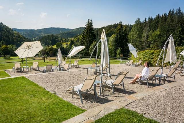 hotel-horal-ceska-republika-velke-karlovice-wellness-slunici-lo