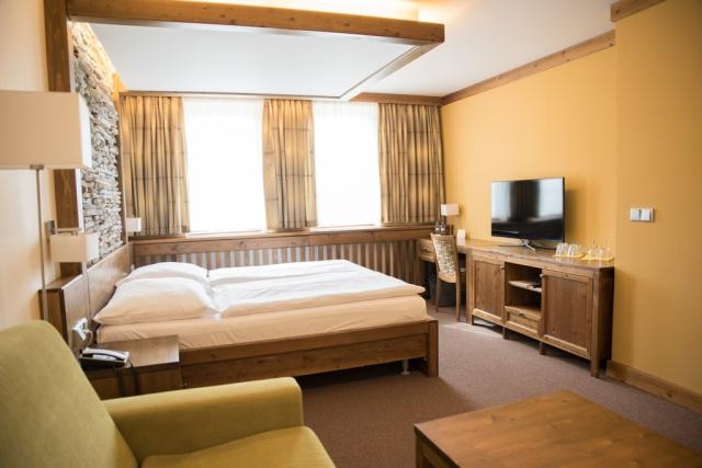 hotel-horal-ceska-republika-velke-karlovice-rodinny-pokoj-rezid
