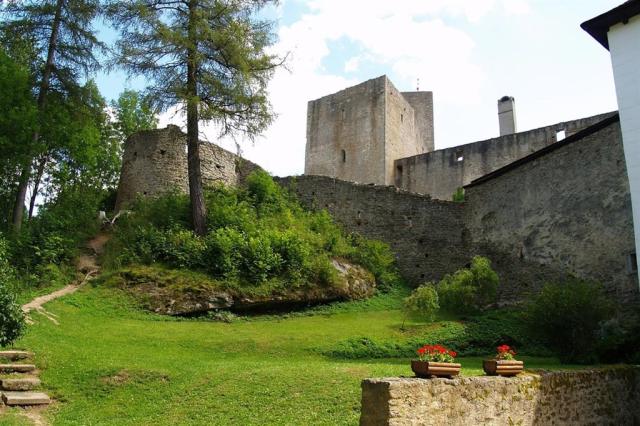 hotel-frankuv-dvur-jindrichuv-hradec-hrad-landstejn.jpg