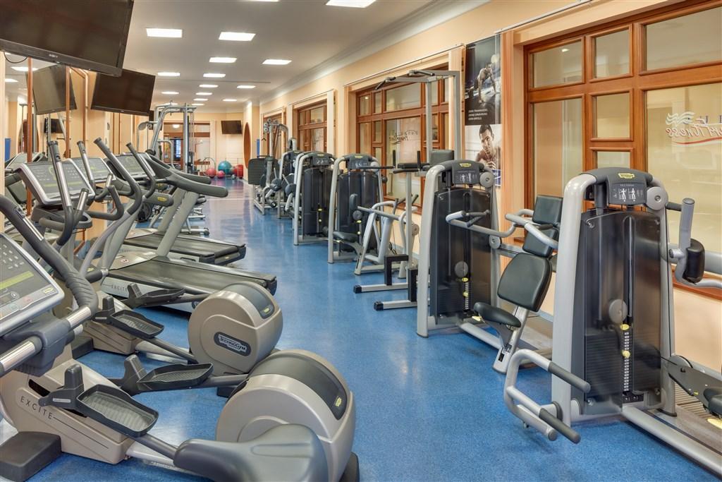 lecebne-lazne-marianske-lazne-centralni-lazne-pohled-na-fitness