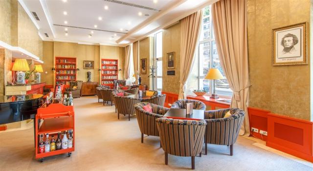 Spa-Hotel-Dvorak-Karlovy-Vary-Cesko-bar.jpg