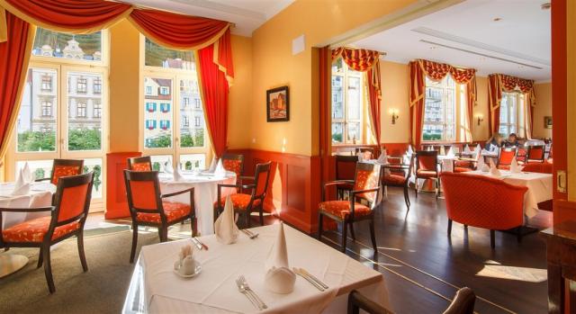 Spa-Hotel-Dvorak-Karlovy-Vary-Cesko-restaurace (7).jpg